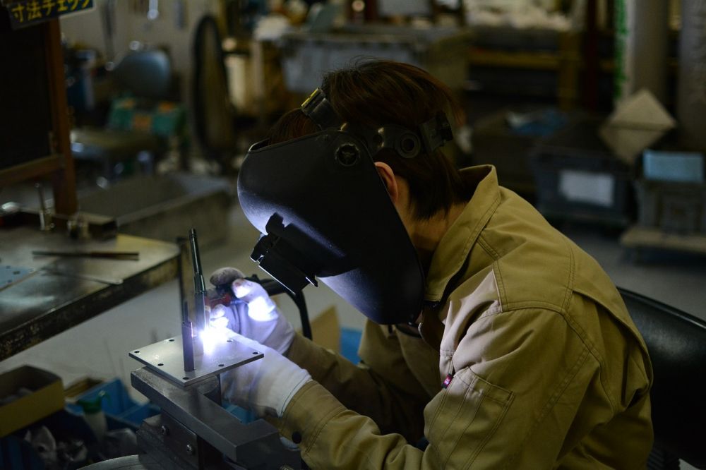 Legotillverkning  så fungerar smart outsourcad produktion
